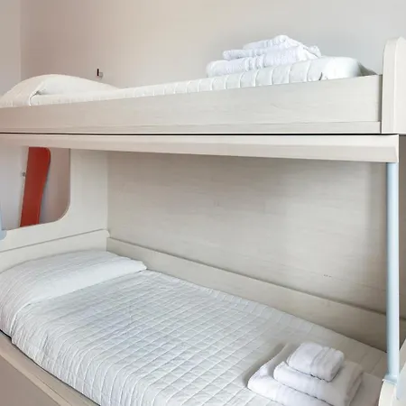 Carbonia 2 Apartment