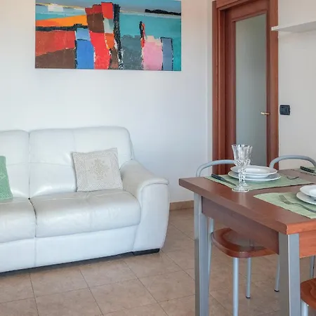 Carbonia 2 Apartment *