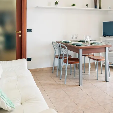 Carbonia 2 Apartment